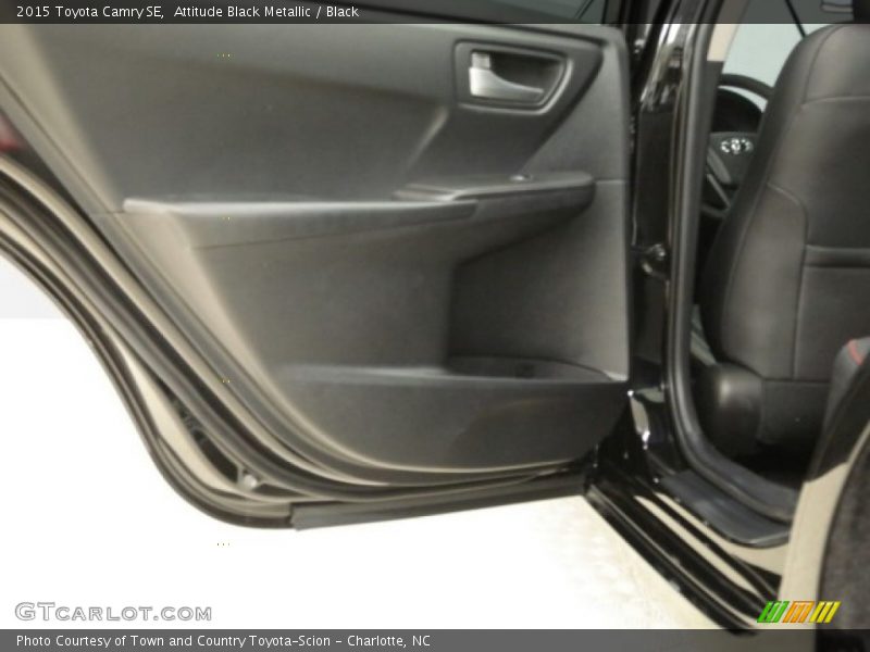 Attitude Black Metallic / Black 2015 Toyota Camry SE