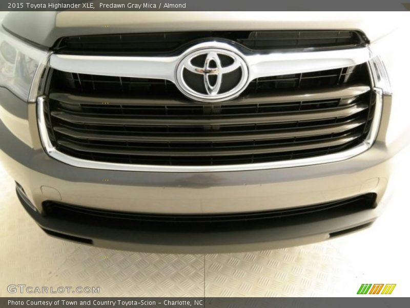Predawn Gray Mica / Almond 2015 Toyota Highlander XLE