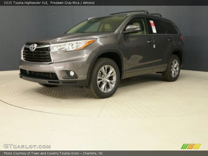 Predawn Gray Mica / Almond 2015 Toyota Highlander XLE