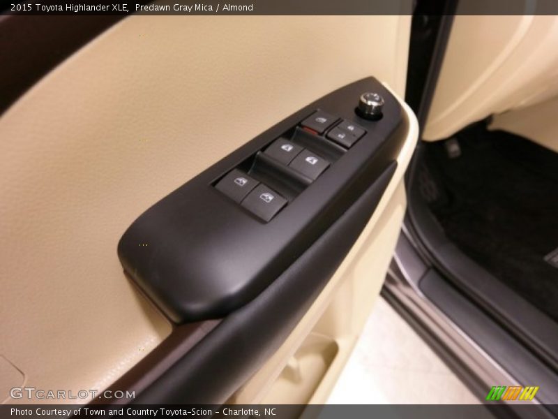 Predawn Gray Mica / Almond 2015 Toyota Highlander XLE