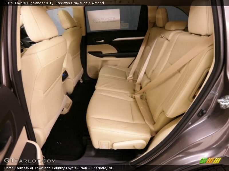 Predawn Gray Mica / Almond 2015 Toyota Highlander XLE