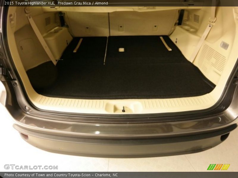 Predawn Gray Mica / Almond 2015 Toyota Highlander XLE