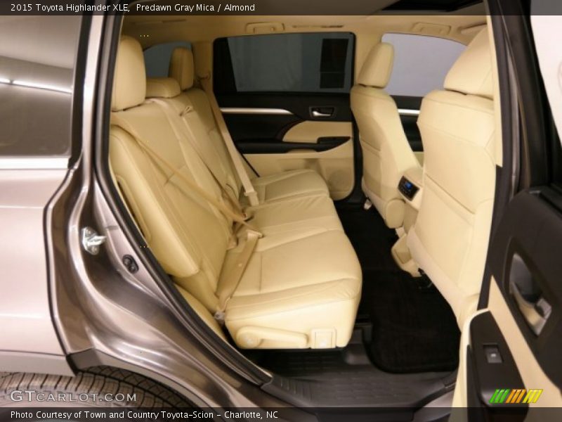 Predawn Gray Mica / Almond 2015 Toyota Highlander XLE
