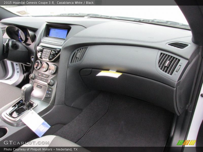 Casablanca White / Black 2015 Hyundai Genesis Coupe 3.8