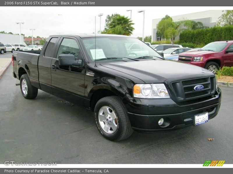 Black / Medium Flint 2006 Ford F150 STX SuperCab