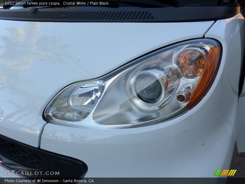 Crystal White / Plain Black 2012 Smart fortwo pure coupe