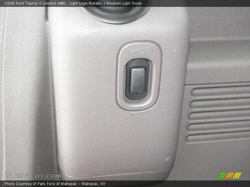 Light Sage Metallic / Medium Light Stone 2008 Ford Taurus X Limited AWD
