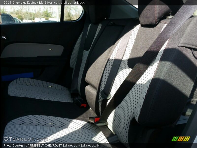 Silver Ice Metallic / Jet Black 2015 Chevrolet Equinox LS