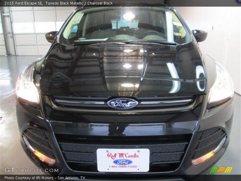 Tuxedo Black Metallic / Charcoal Black 2015 Ford Escape SE