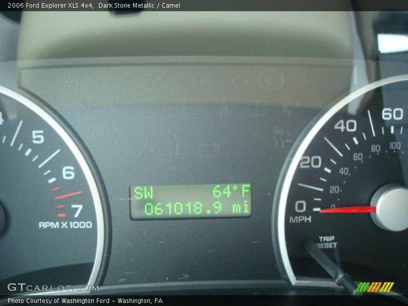 Dark Stone Metallic / Camel 2006 Ford Explorer XLS 4x4