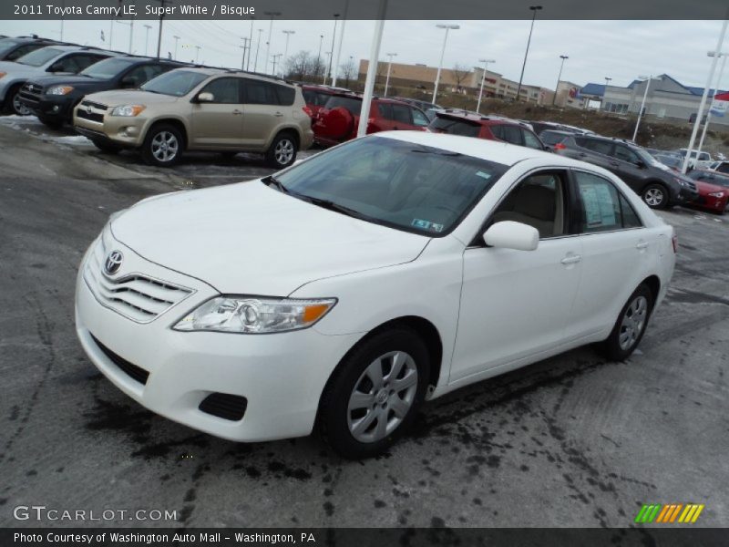 Super White / Bisque 2011 Toyota Camry LE