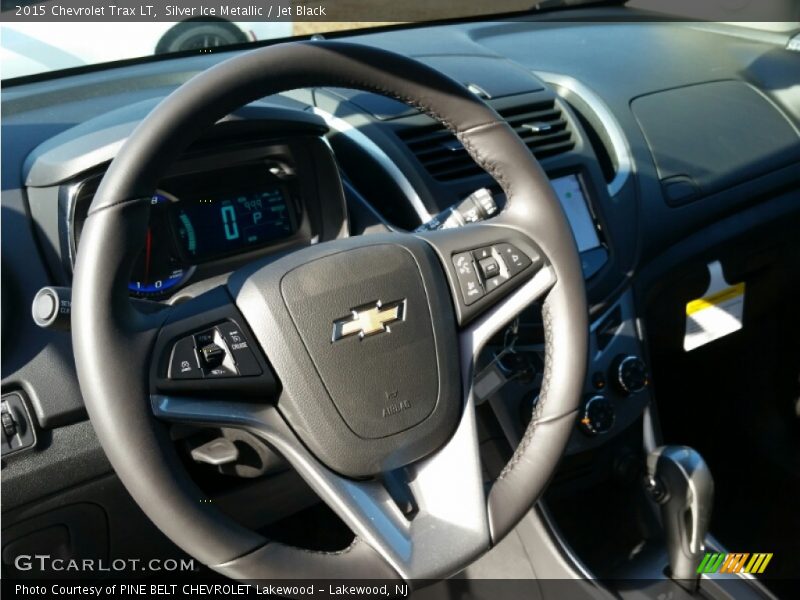 Silver Ice Metallic / Jet Black 2015 Chevrolet Trax LT