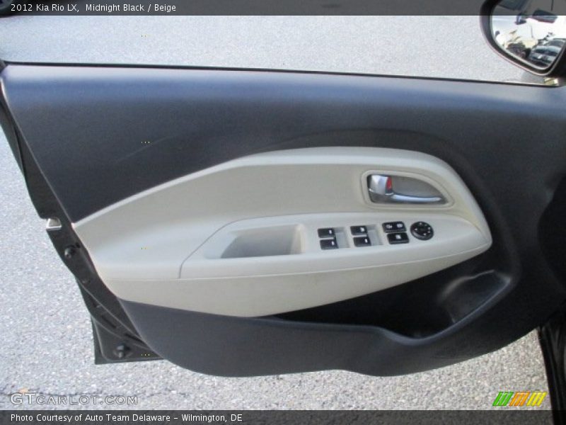 Midnight Black / Beige 2012 Kia Rio LX
