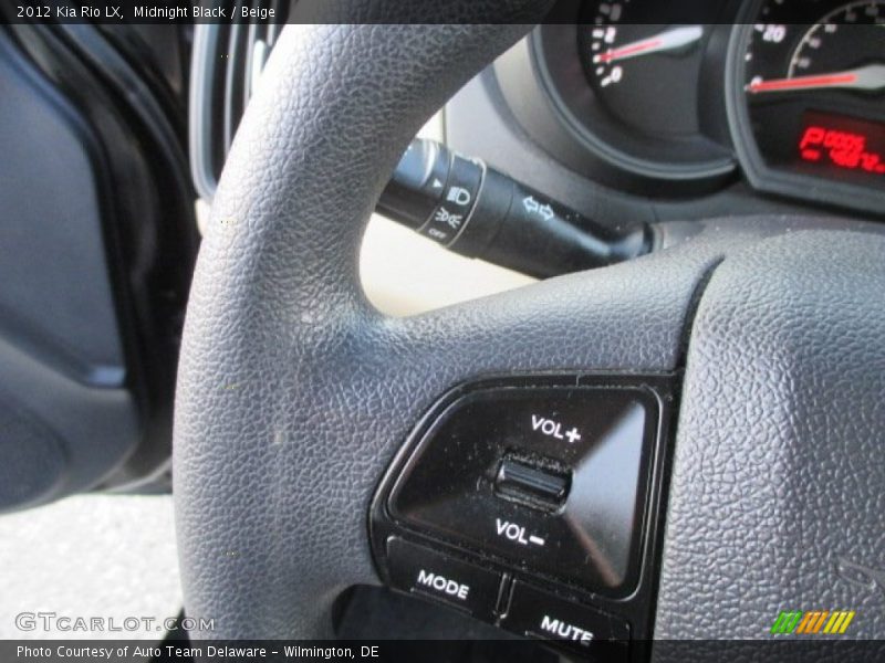 Midnight Black / Beige 2012 Kia Rio LX