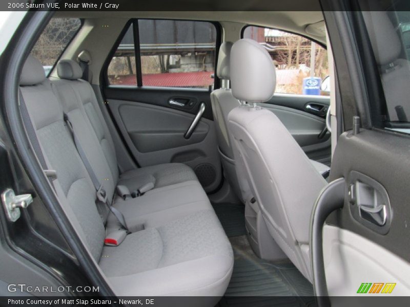 Polar White / Gray 2006 Saturn VUE