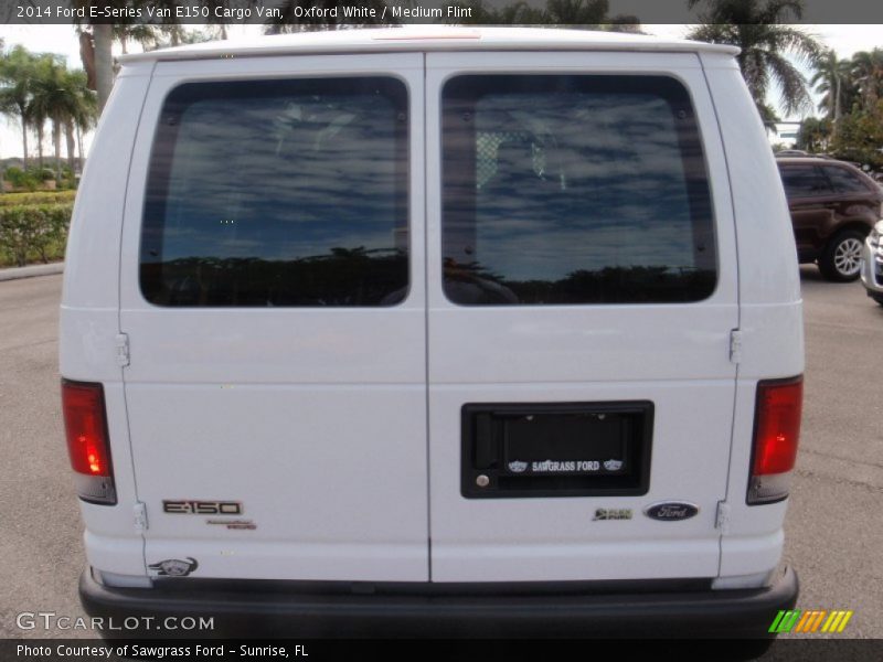 Oxford White / Medium Flint 2014 Ford E-Series Van E150 Cargo Van