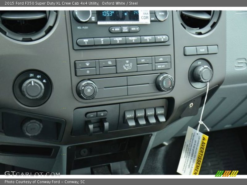 Oxford White / Steel 2015 Ford F350 Super Duty XL Crew Cab 4x4 Utility