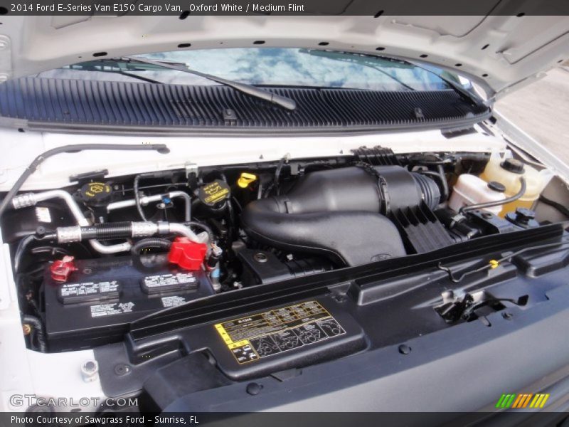 Oxford White / Medium Flint 2014 Ford E-Series Van E150 Cargo Van