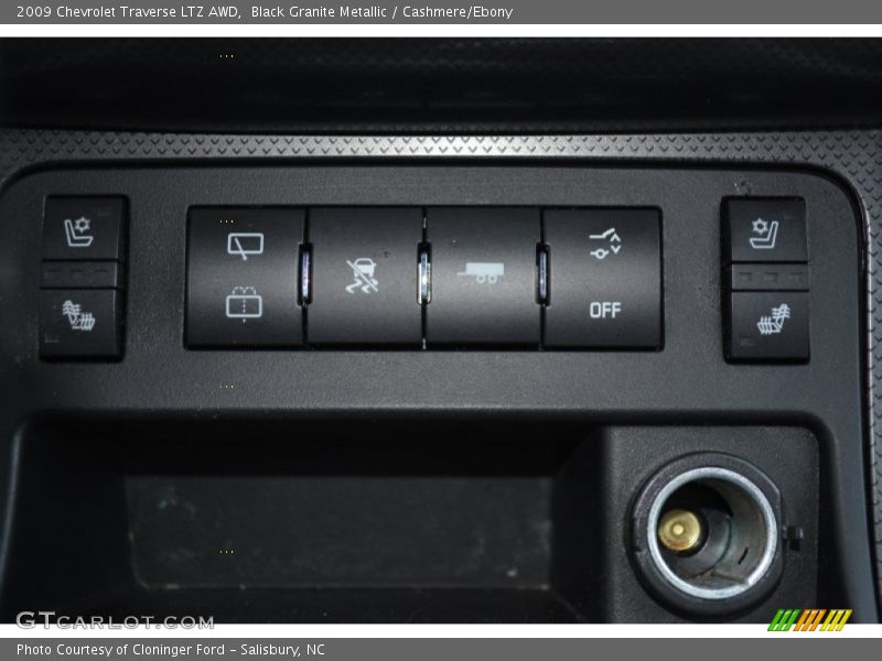 Black Granite Metallic / Cashmere/Ebony 2009 Chevrolet Traverse LTZ AWD