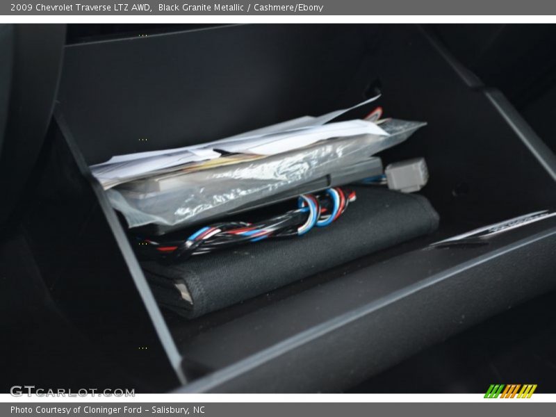 Black Granite Metallic / Cashmere/Ebony 2009 Chevrolet Traverse LTZ AWD
