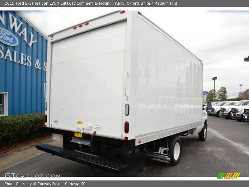 Oxford White / Medium Flint 2015 Ford E-Series Van E350 Cutaway Commercial Moving Truck