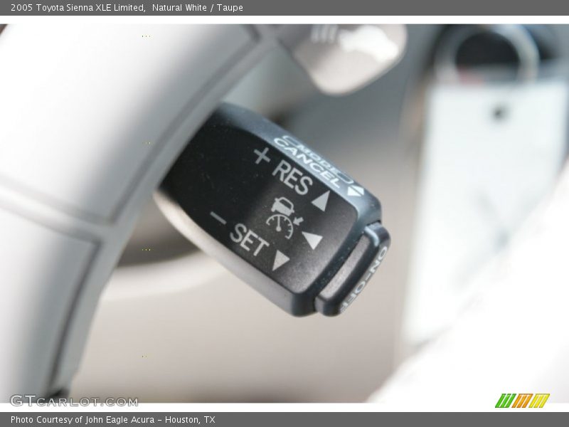 Natural White / Taupe 2005 Toyota Sienna XLE Limited