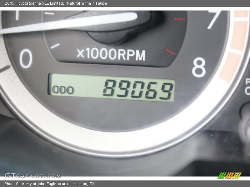 Natural White / Taupe 2005 Toyota Sienna XLE Limited