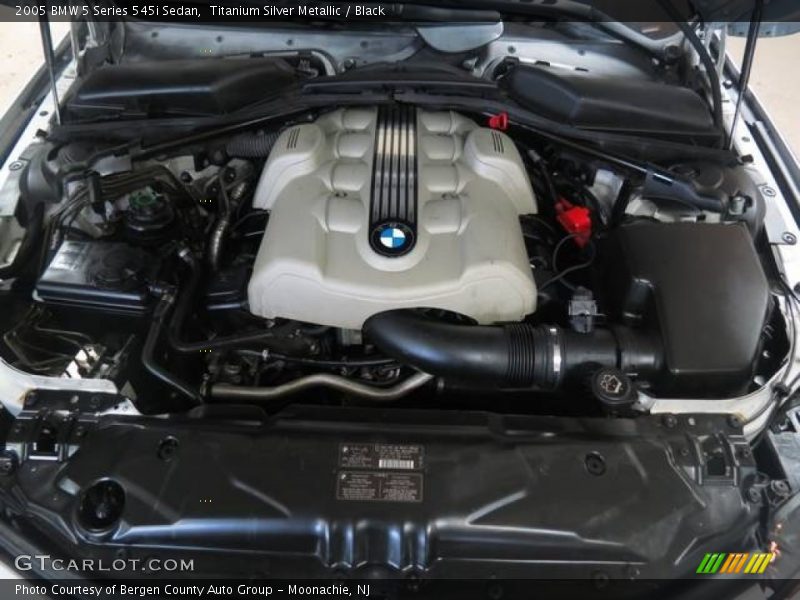 Titanium Silver Metallic / Black 2005 BMW 5 Series 545i Sedan