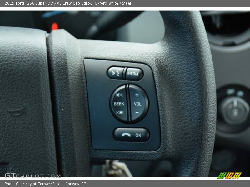 Controls of 2015 F350 Super Duty XL Crew Cab Utility