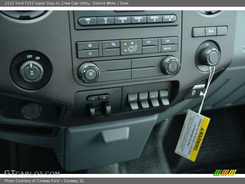 Controls of 2015 F350 Super Duty XL Crew Cab Utility