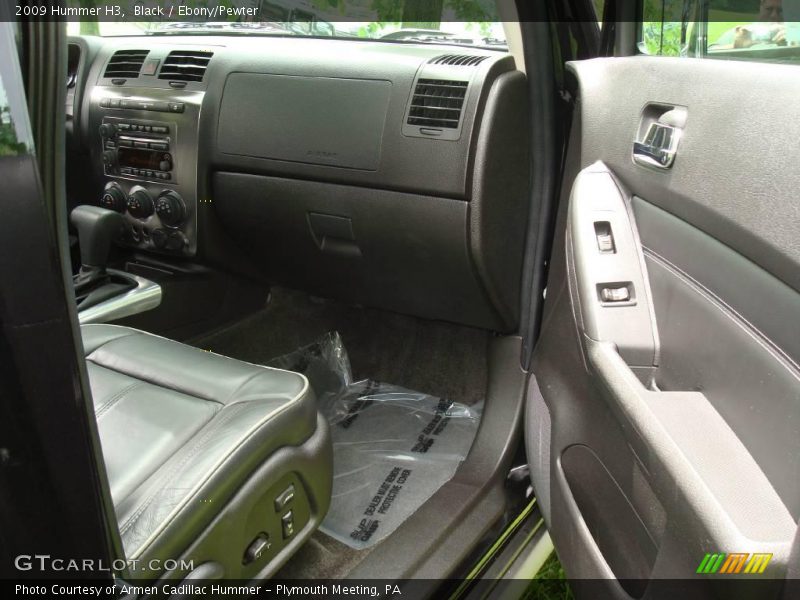 Black / Ebony/Pewter 2009 Hummer H3