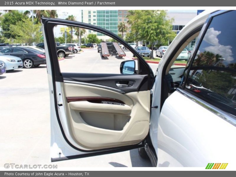 White Diamond Pearl / Parchment 2015 Acura MDX Technology