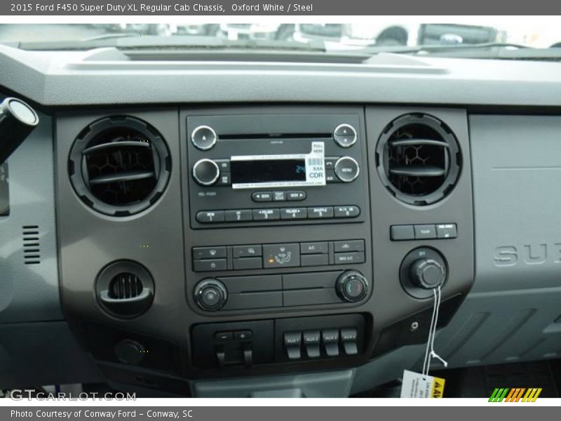 Controls of 2015 F450 Super Duty XL Regular Cab Chassis