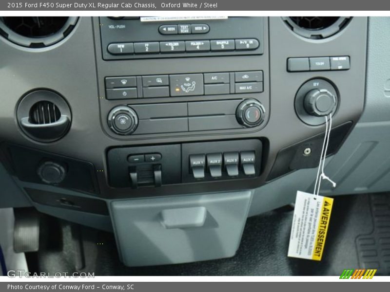 Controls of 2015 F450 Super Duty XL Regular Cab Chassis