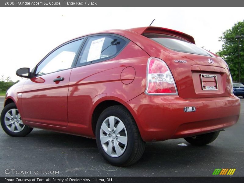 Tango Red / Black 2008 Hyundai Accent SE Coupe