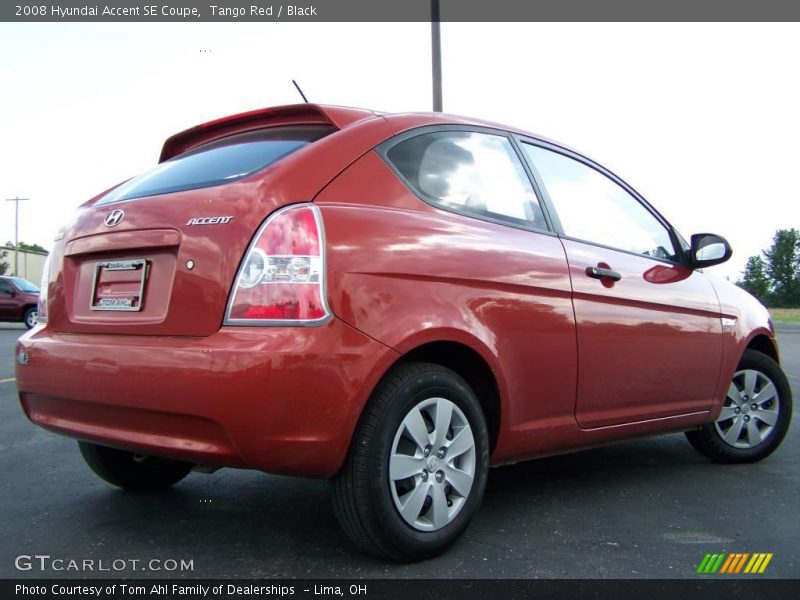 Tango Red / Black 2008 Hyundai Accent SE Coupe
