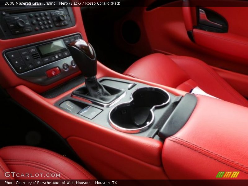 Nero (Black) / Rosso Corallo (Red) 2008 Maserati GranTurismo