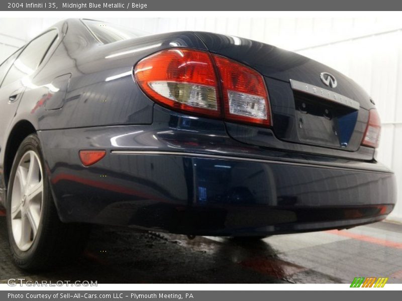 Midnight Blue Metallic / Beige 2004 Infiniti I 35