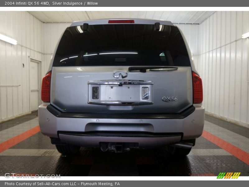 Silver Indulgence / Willow 2004 Infiniti QX 56 4WD