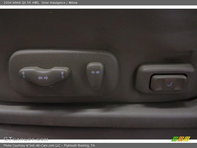 Silver Indulgence / Willow 2004 Infiniti QX 56 4WD