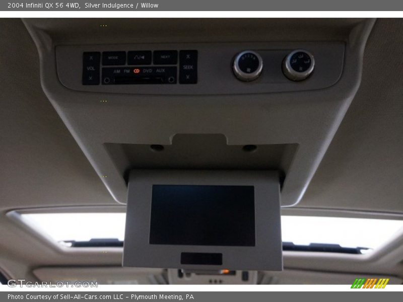 Silver Indulgence / Willow 2004 Infiniti QX 56 4WD