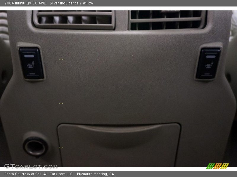 Silver Indulgence / Willow 2004 Infiniti QX 56 4WD
