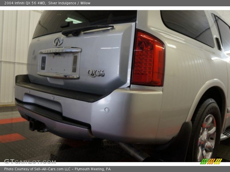 Silver Indulgence / Willow 2004 Infiniti QX 56 4WD