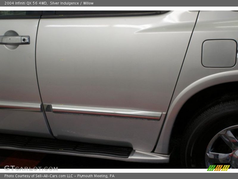 Silver Indulgence / Willow 2004 Infiniti QX 56 4WD