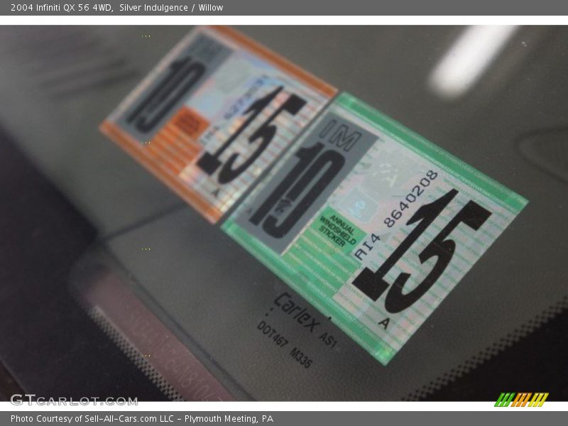 Silver Indulgence / Willow 2004 Infiniti QX 56 4WD