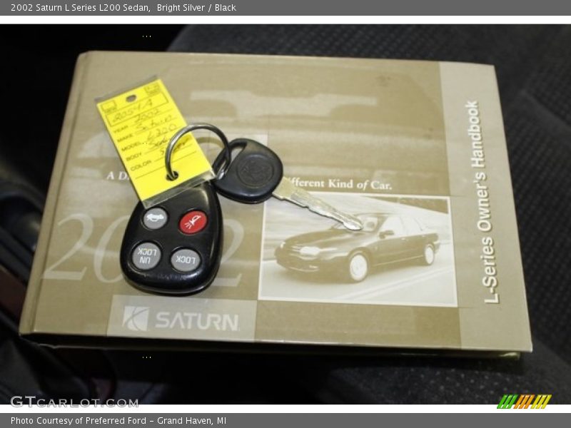 Books/Manuals of 2002 L Series L200 Sedan