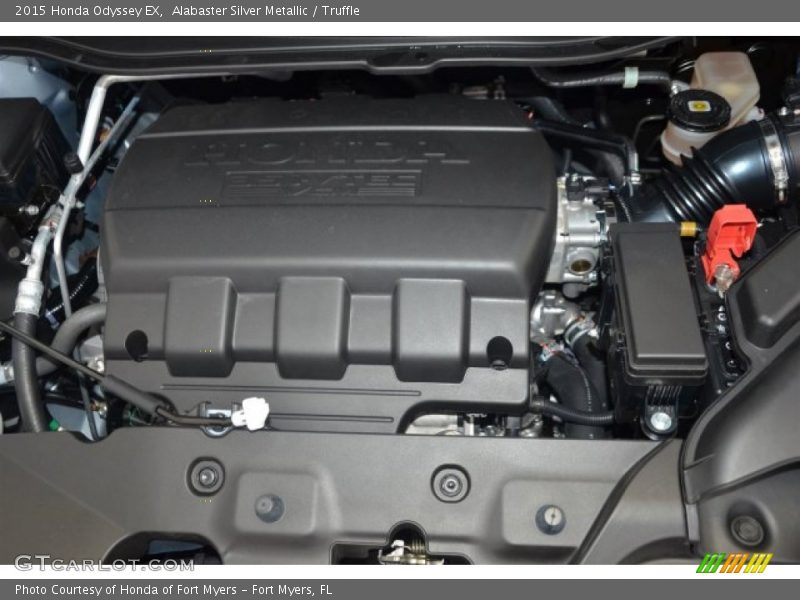 Alabaster Silver Metallic / Truffle 2015 Honda Odyssey EX