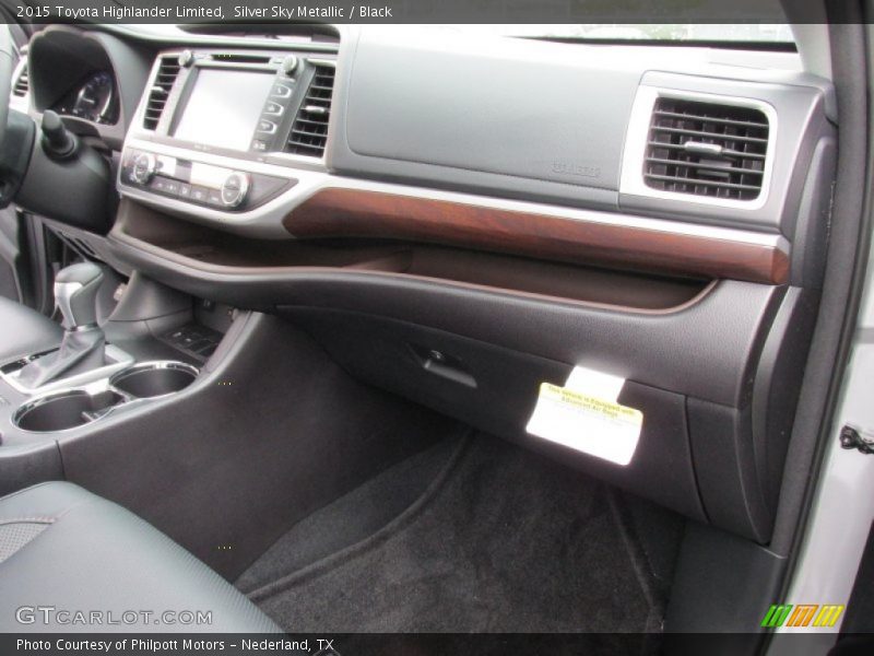 Silver Sky Metallic / Black 2015 Toyota Highlander Limited