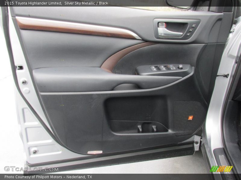 Door Panel of 2015 Highlander Limited