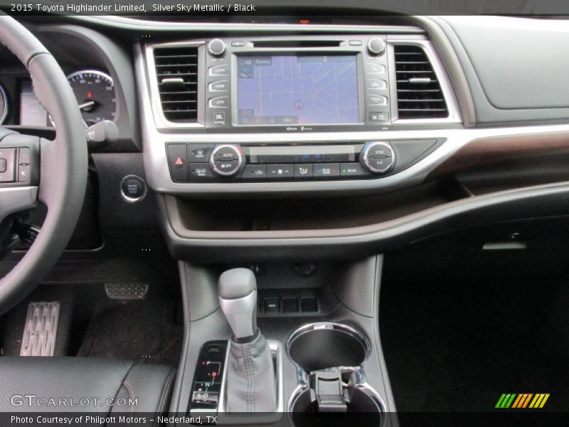 Dashboard of 2015 Highlander Limited